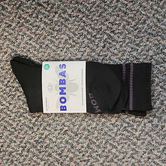 Bombas Underwear & Socks Nwt Bombas 32 Black Socks Mid Calf Poshmark